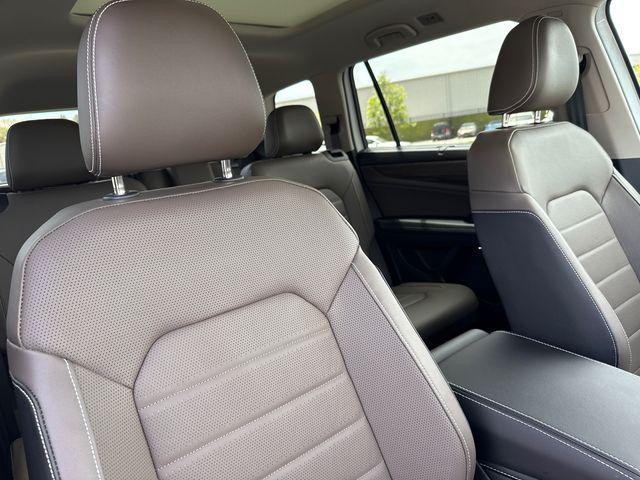 new 2026 Volkswagen Atlas car, priced at $47,871