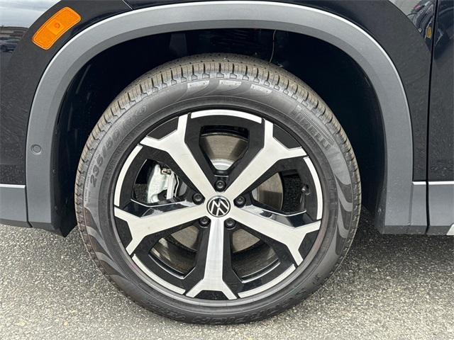 new 2026 Volkswagen Tiguan car, priced at $36,038