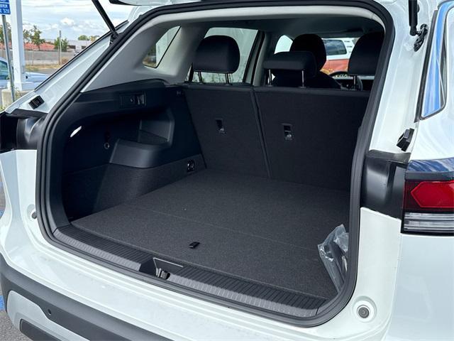 new 2025 Volkswagen Tiguan car, priced at $27,999