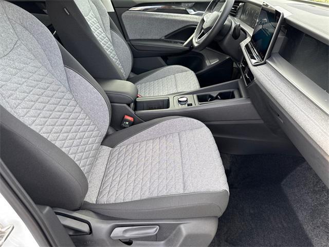 new 2025 Volkswagen Tiguan car, priced at $27,999