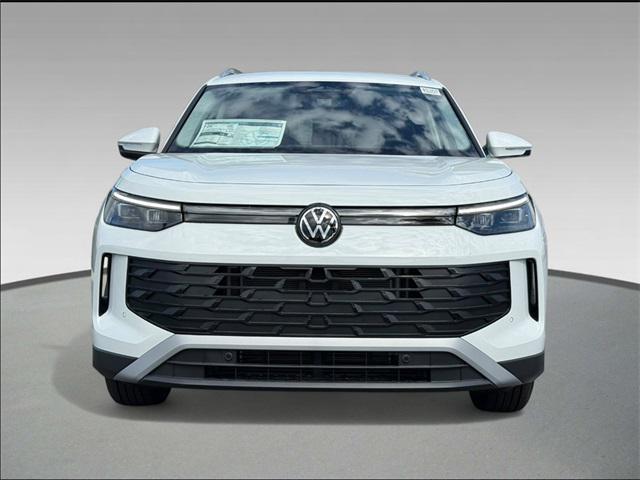 new 2025 Volkswagen Tiguan car, priced at $27,999