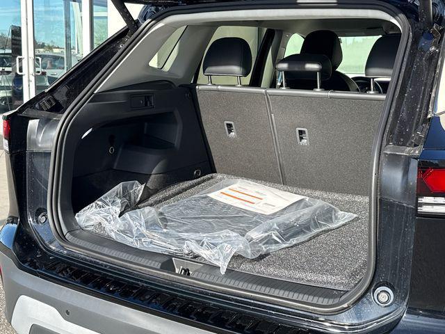 new 2026 Volkswagen Tiguan car, priced at $33,693