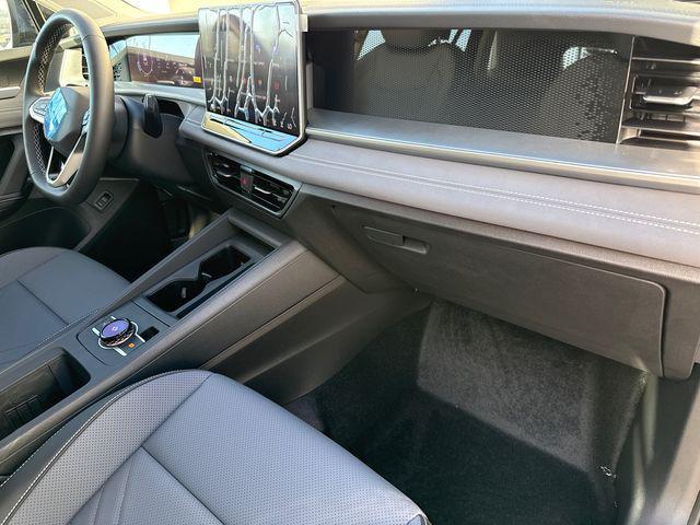 new 2026 Volkswagen Tiguan car, priced at $33,693