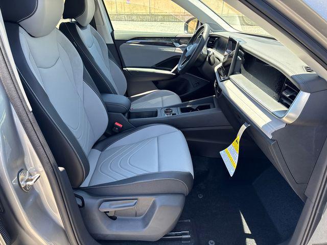 new 2026 Volkswagen Tiguan car, priced at $32,311