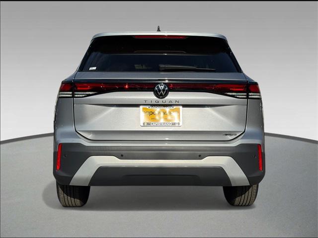 new 2026 Volkswagen Tiguan car, priced at $32,295