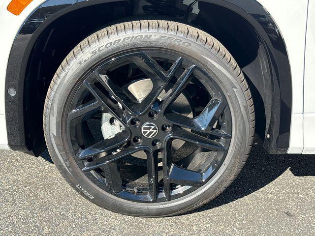 new 2026 Volkswagen Tiguan car, priced at $36,859