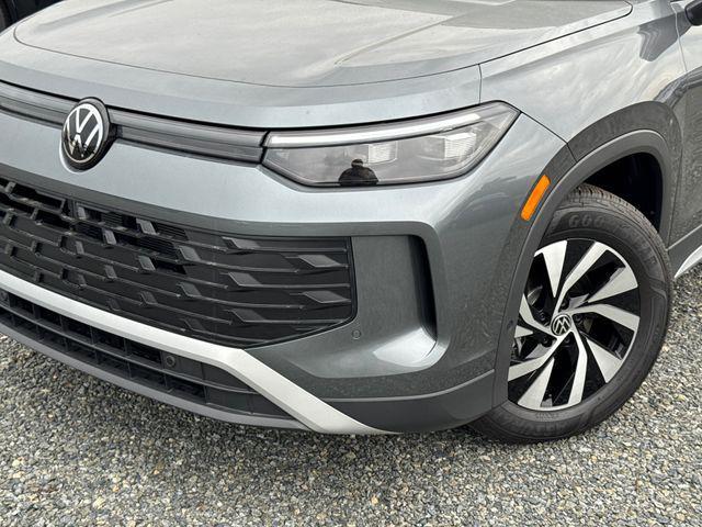 new 2026 Volkswagen Tiguan car, priced at $30,598