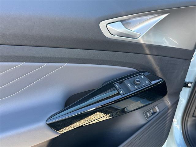 new 2026 Volkswagen ID.4 car, priced at $46,339