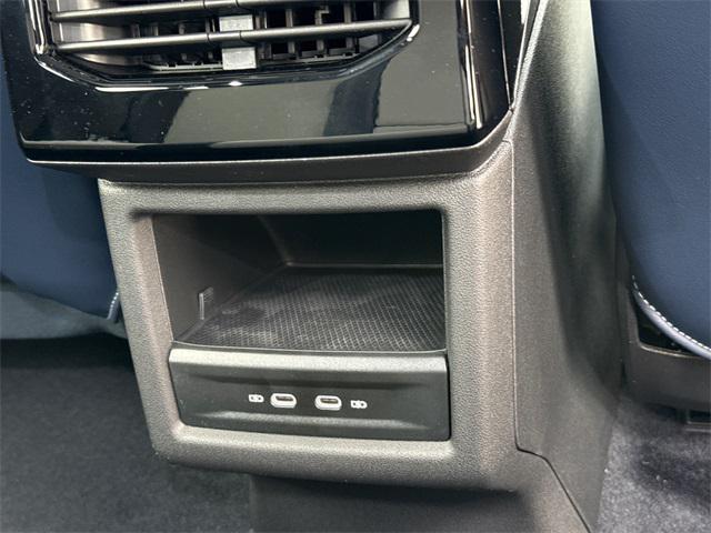 new 2026 Volkswagen ID.4 car, priced at $46,937