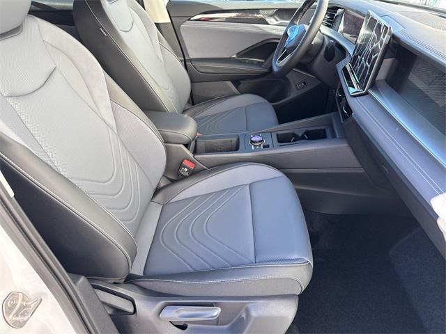 new 2026 Volkswagen Tiguan car, priced at $33,964