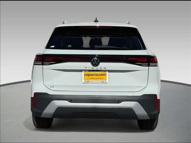 new 2026 Volkswagen Tiguan car, priced at $33,964