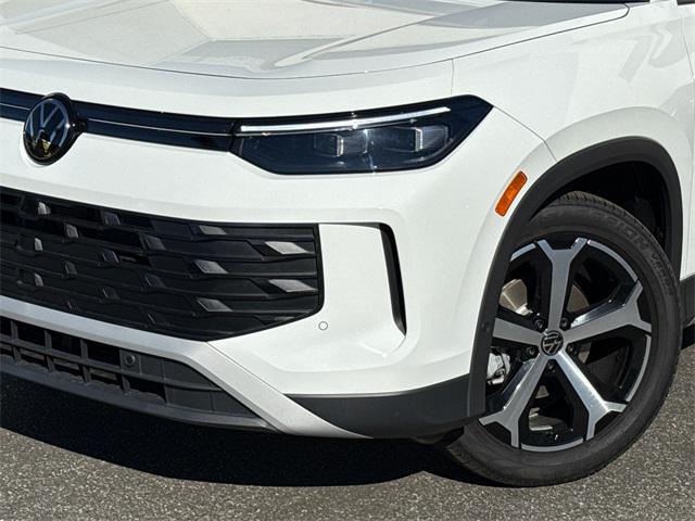 new 2026 Volkswagen Tiguan car, priced at $33,964
