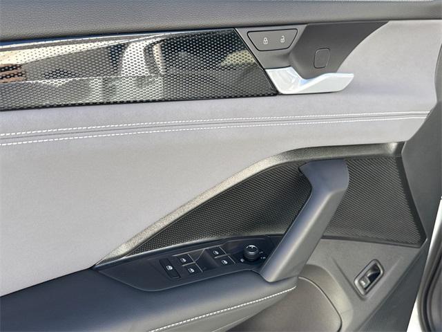 new 2026 Volkswagen Tiguan car, priced at $33,964