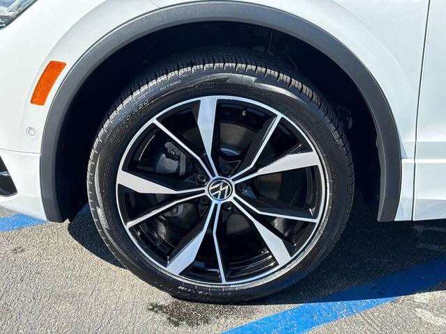 used 2023 Volkswagen Tiguan car, priced at $29,384