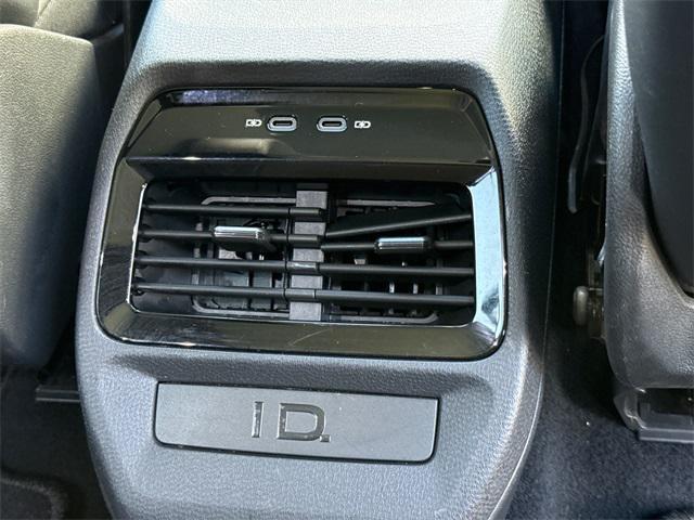 used 2022 Volkswagen ID.4 car, priced at $19,899
