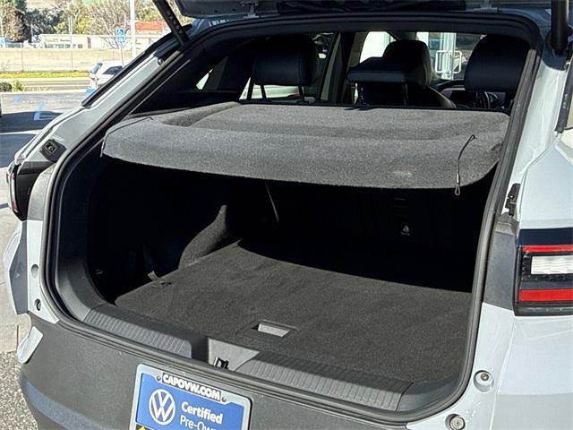 used 2022 Volkswagen ID.4 car, priced at $19,899