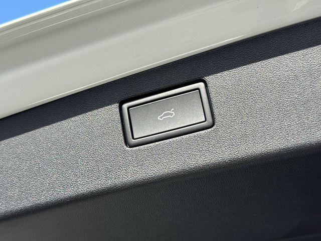 new 2026 Volkswagen Tiguan car, priced at $37,515