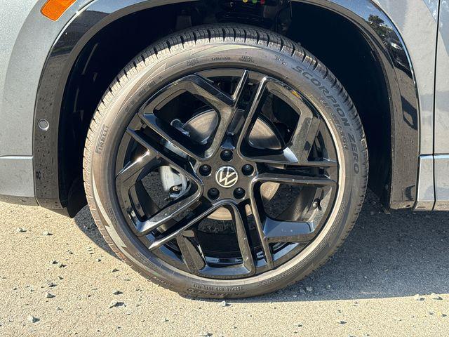 new 2026 Volkswagen Tiguan car, priced at $37,217