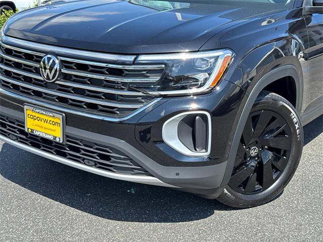 new 2026 Volkswagen Atlas car, priced at $43,220