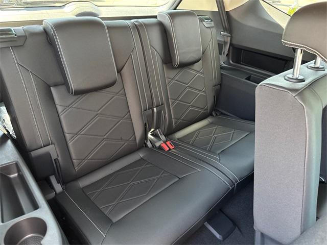 new 2026 Volkswagen Atlas car, priced at $43,220