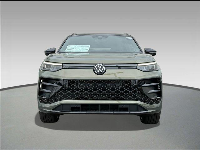 new 2026 Volkswagen Tiguan car, priced at $37,670