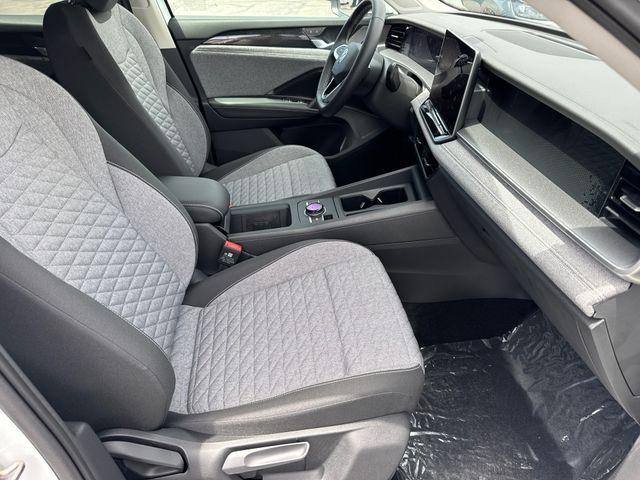 new 2026 Volkswagen Tiguan car, priced at $29,685