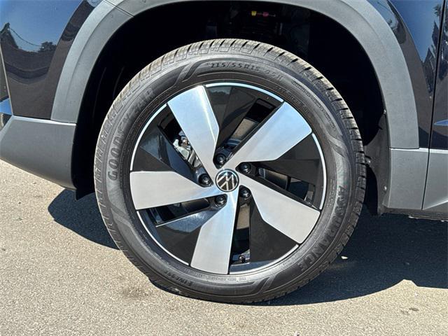 new 2025 Volkswagen Taos car, priced at $23,499