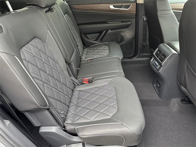 new 2026 Volkswagen Atlas car, priced at $52,792