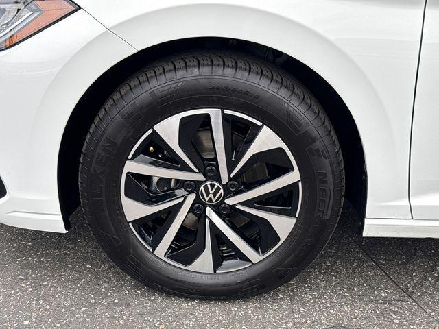 used 2025 Volkswagen Jetta car, priced at $19,999