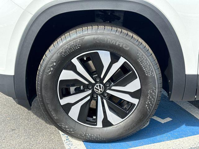 new 2026 Volkswagen Atlas car, priced at $36,973