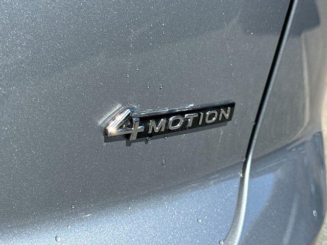 new 2026 Volkswagen Atlas Cross Sport car, priced at $47,962