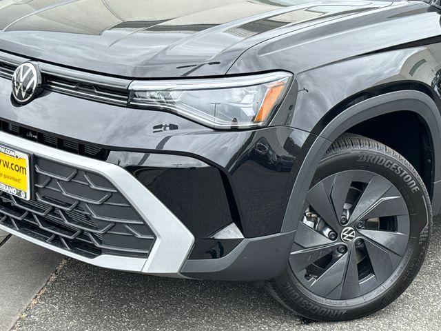 new 2026 Volkswagen Taos car, priced at $27,211