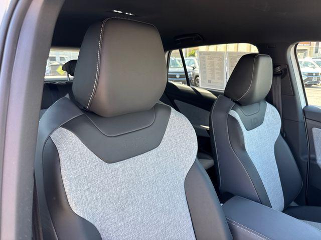 used 2024 Volkswagen ID.4 car, priced at $21,999