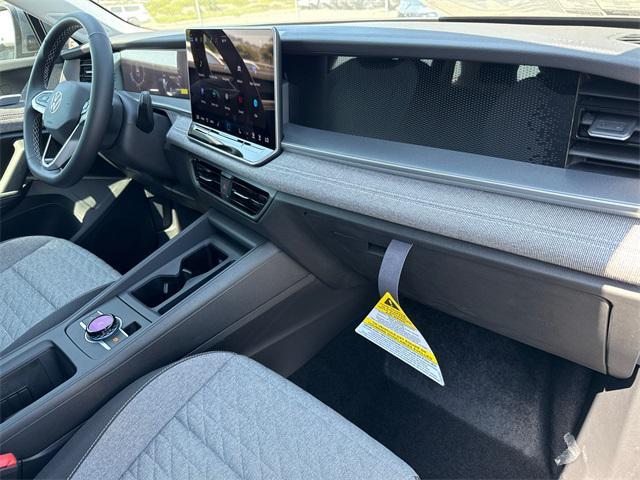 new 2025 Volkswagen Tiguan car, priced at $28,499