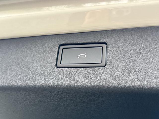 new 2026 Volkswagen Tiguan car, priced at $37,403