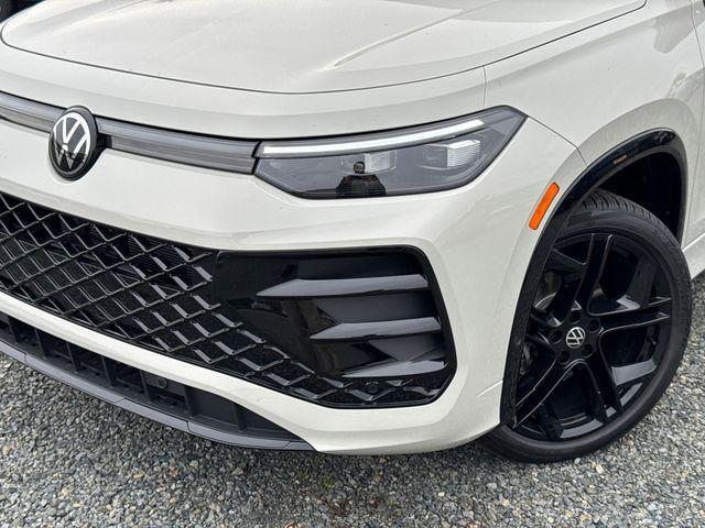 new 2026 Volkswagen Tiguan car, priced at $37,403