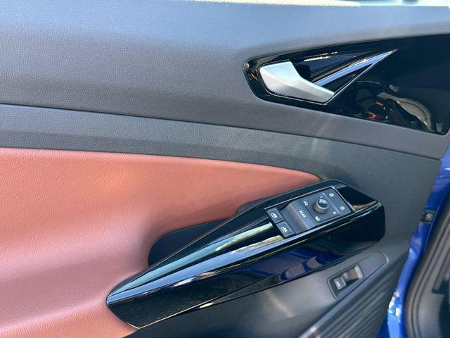 used 2022 Volkswagen ID.4 car, priced at $19,899