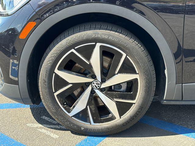 used 2023 Volkswagen ID.4 car, priced at $23,899