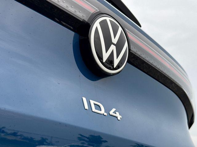 new 2026 Volkswagen ID.4 car, priced at $42,467