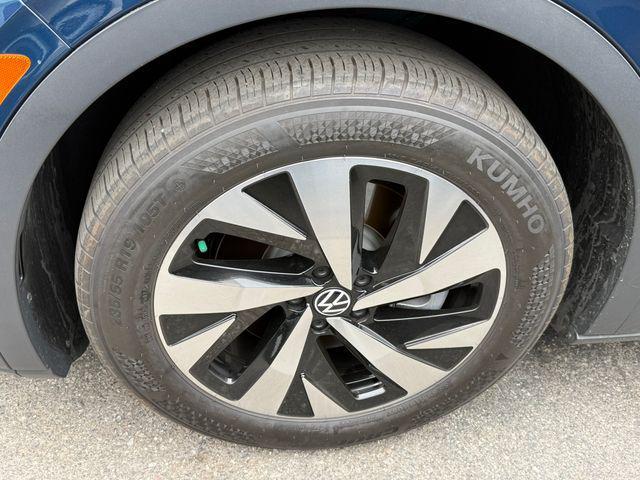 used 2023 Volkswagen ID.4 car, priced at $21,299