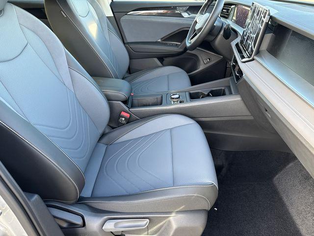 new 2026 Volkswagen Tiguan car, priced at $33,554