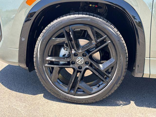 new 2026 Volkswagen Tiguan car, priced at $36,793