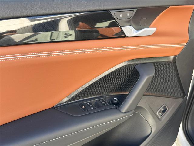 new 2026 Volkswagen Tiguan car, priced at $44,677