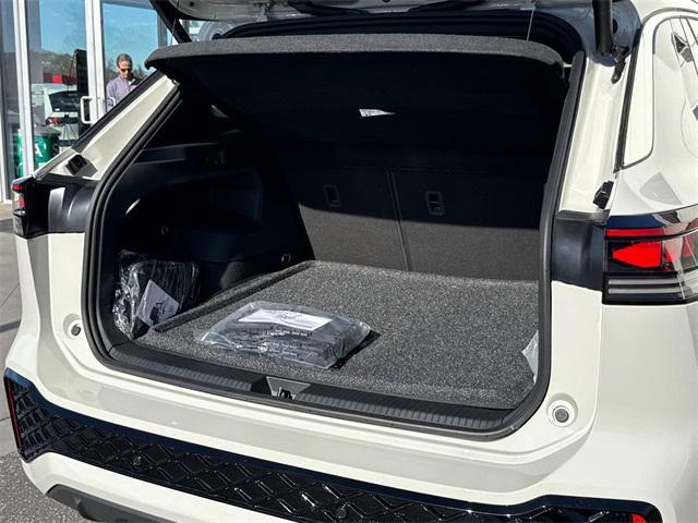 new 2026 Volkswagen Tiguan car, priced at $44,677