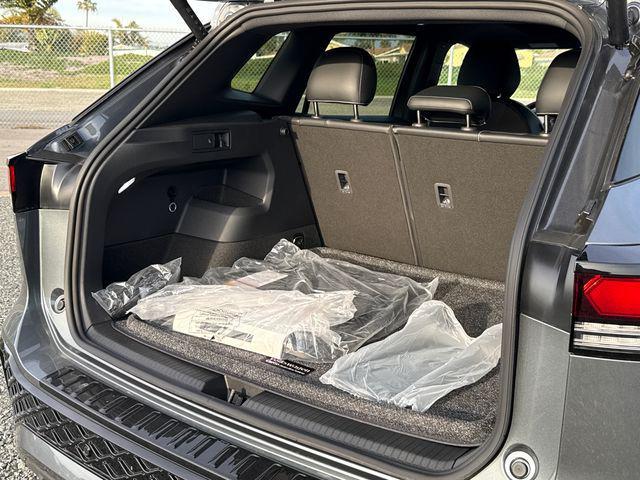 new 2026 Volkswagen Tiguan car, priced at $37,542