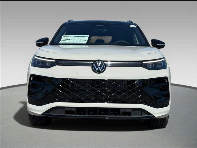 new 2026 Volkswagen Tiguan car, priced at $38,082