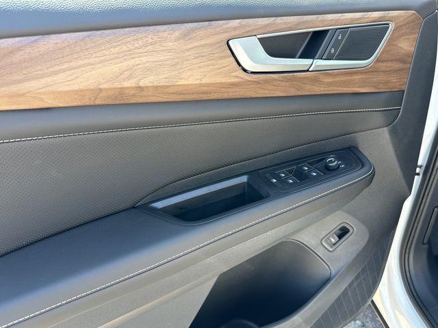 new 2026 Volkswagen Atlas car, priced at $43,390