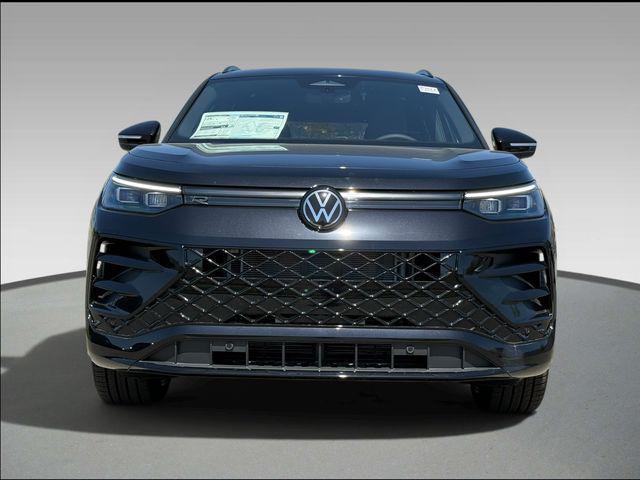 new 2026 Volkswagen Tiguan car, priced at $37,703