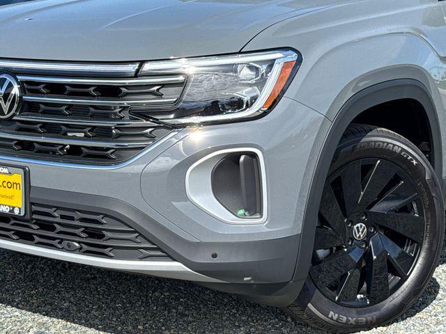 new 2026 Volkswagen Atlas car, priced at $46,394