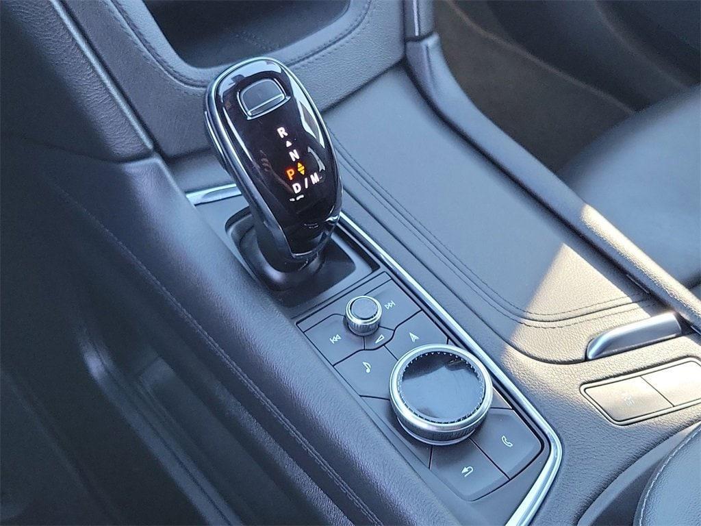 used 2025 Cadillac XT6 car, priced at $54,995